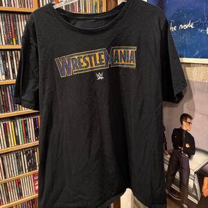 WWE Wrestlemania Shirt - XL